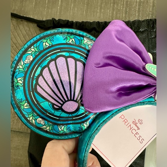 Loungefly Disney Princess Stained Glass Collection: Little Mermaid Ariel Ears - Picture 3 of 9